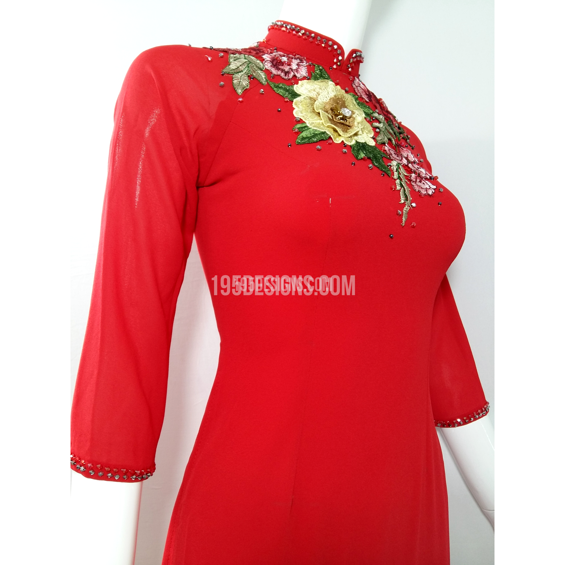 Red Ao Dai Red Crystal Yellow Flower - Ao Dai Đỏ Kết Hoa Vàng