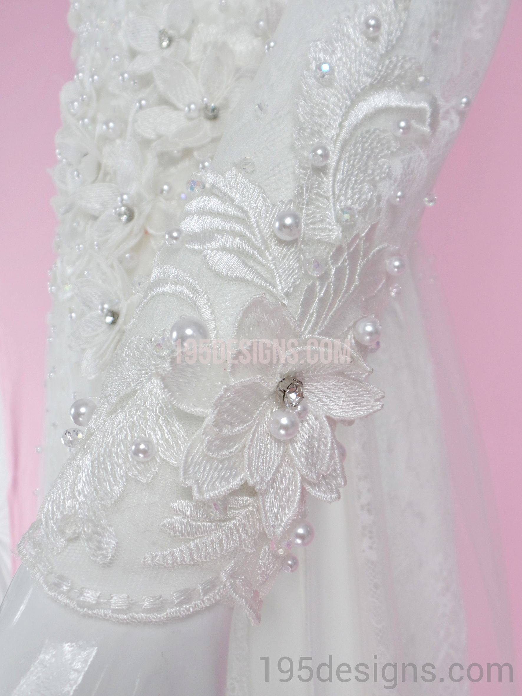 ÁO DÀI Cưới Trắng Ren cao cấp Tay Von Kết Hoa Đá Pha Lê| White Lace AO DAI Crystal Wedding
