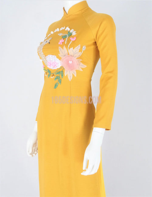 Áo Dài Lụa Hai Da Vàng Đồng Kết Hoa Ruyban | Gold Ao Dai Vietnamese