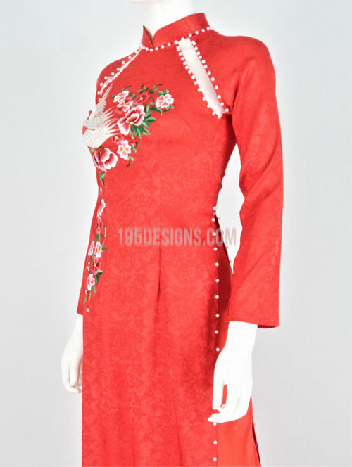 Áo Dài Gấm Đỏ Thêu Hoa Cách Điệu | Red Ao Dai Vietnamese