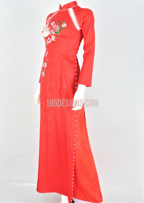 Áo Dài Gấm Đỏ Thêu Hoa Cách Điệu | Red Ao Dai Vietnamese